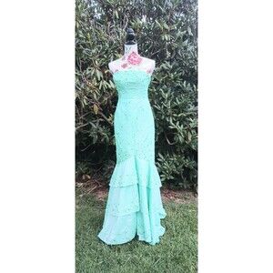 Panoply Size 4 Women's Green Beaded Sequined Formal Evening Gown Homecoming Prom